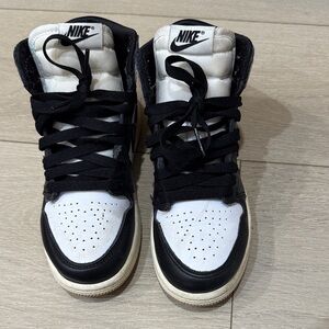 Nike Black and White Classic Sneakers